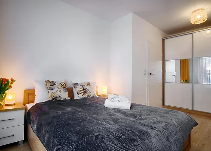 Bialowieska - Przytulny Z Ogrodkiem, Parking - - Fair Apartment